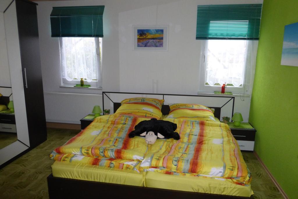 Ferienwohnung Grebner Schalkau Екстер'єр фото